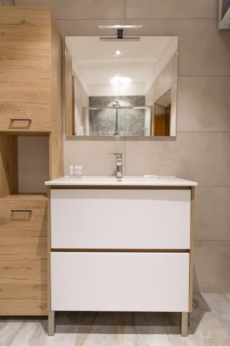 Cozy And Charmin 3Br Apartment Steps By Duomo Florence Exterior photo