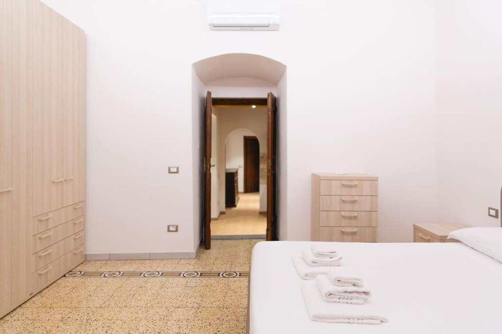 Cozy And Charmin 3Br Apartment Steps By Duomo Florence Exterior photo